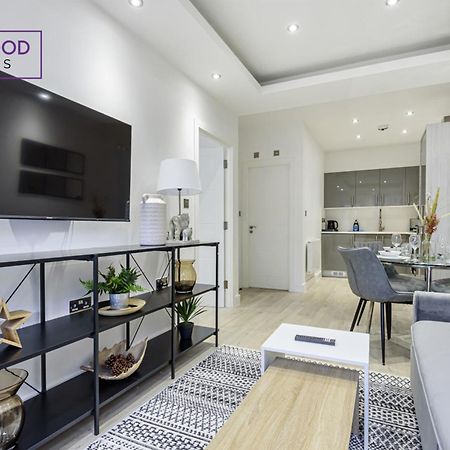 1 Bed 1 Bath Town Center Apartments For Corporates & Contractors, Wifi, Netflix And Parking On Selected Units By Redwood Stays Aldershot Exterior foto