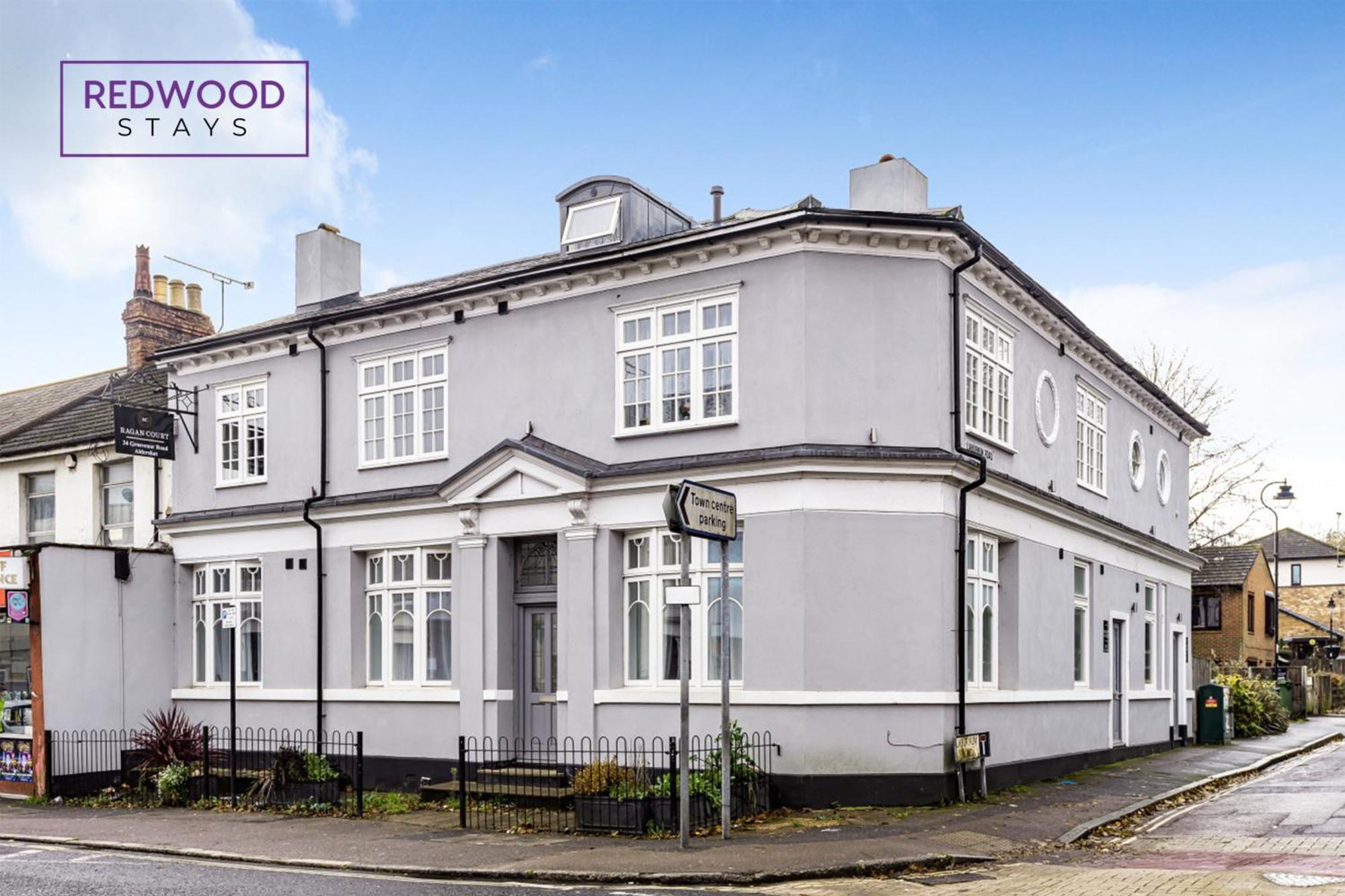 1 Bed 1 Bath Town Center Apartments For Corporates & Contractors, Wifi, Netflix And Parking On Selected Units By Redwood Stays Aldershot Exterior foto