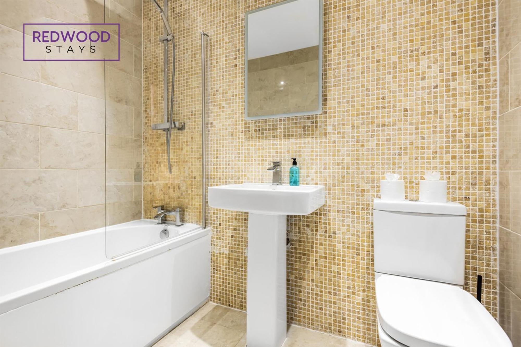 1 Bed 1 Bath Town Center Apartments For Corporates & Contractors, Wifi, Netflix And Parking On Selected Units By Redwood Stays Aldershot Exterior foto