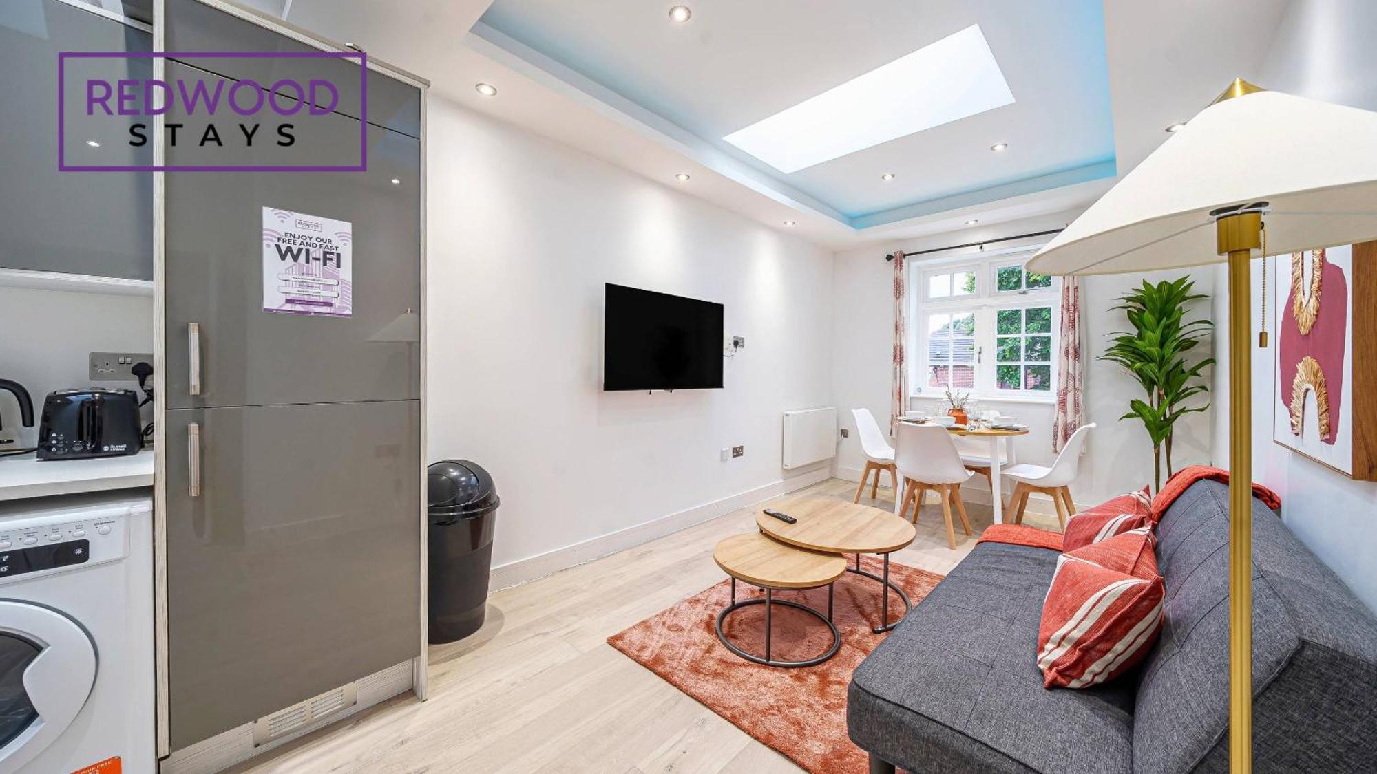 1 Bed 1 Bath Town Center Apartments For Corporates & Contractors, Wifi, Netflix And Parking On Selected Units By Redwood Stays Aldershot Exterior foto