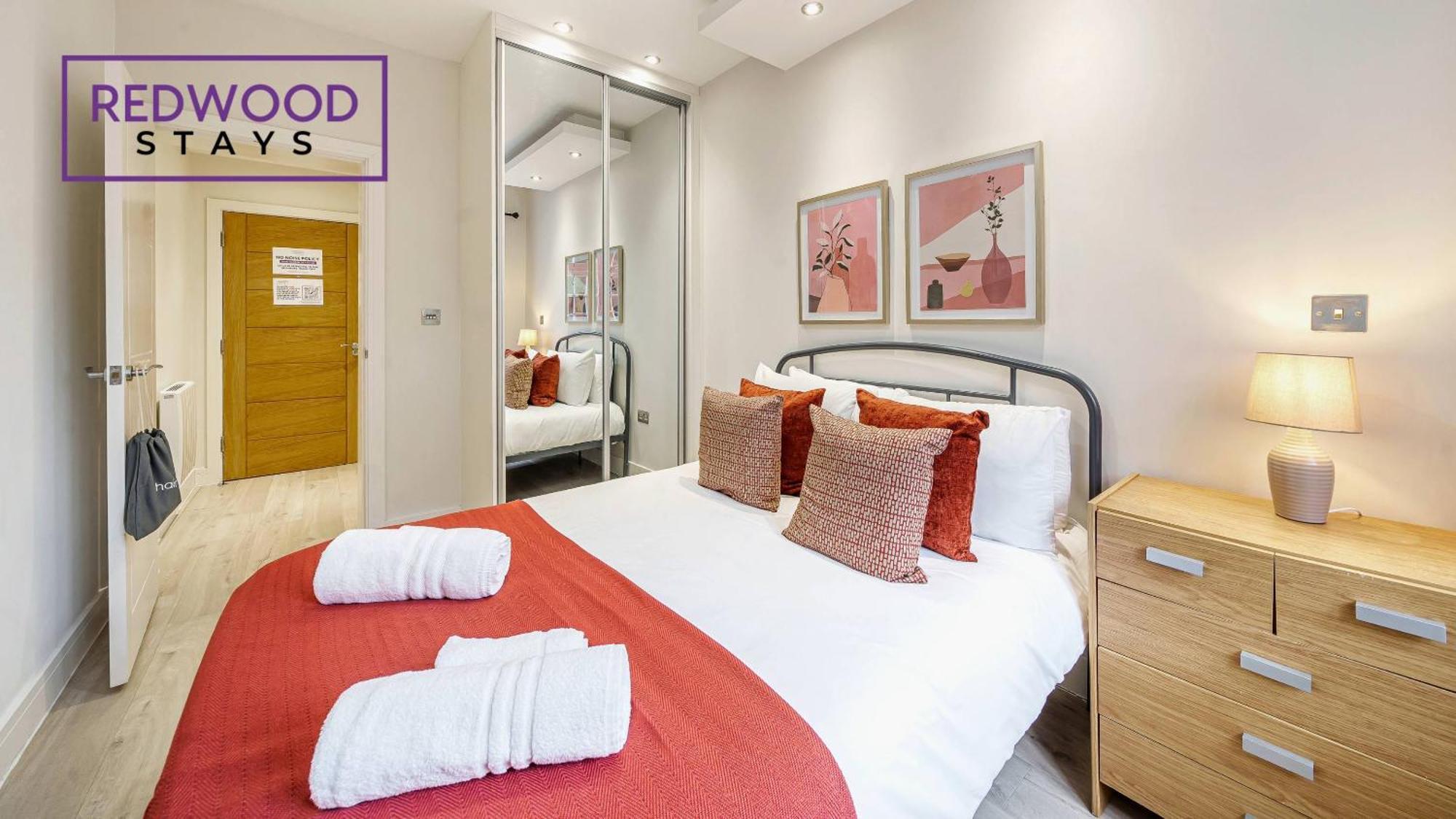 1 Bed 1 Bath Town Center Apartments For Corporates & Contractors, Wifi, Netflix And Parking On Selected Units By Redwood Stays Aldershot Exterior foto